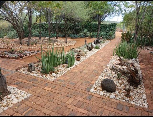 FARM FOR SALE IN MOPANE